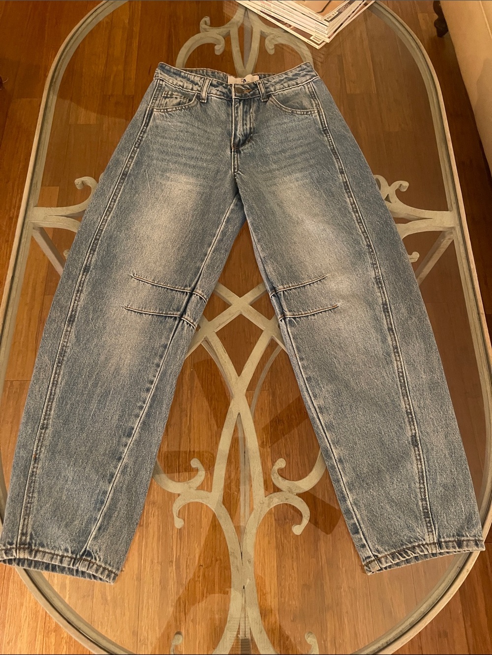 Women's Light Wash Barrel Jeans